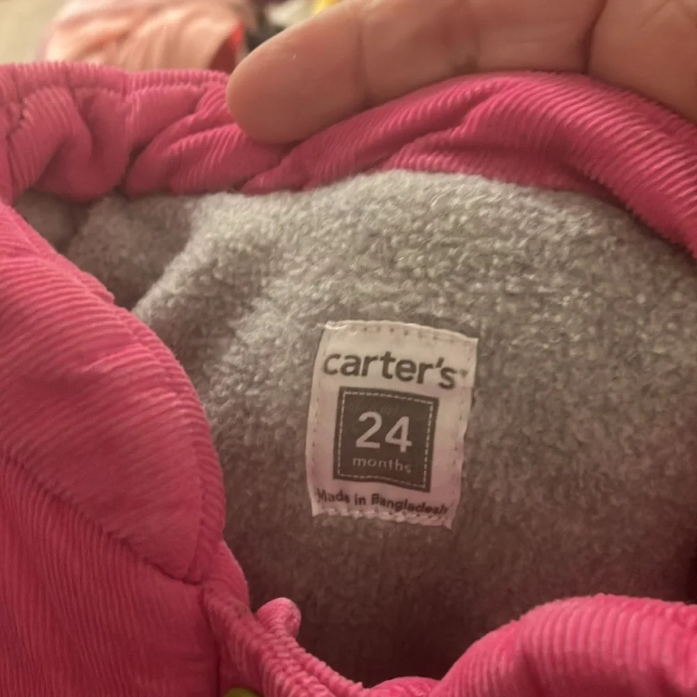 FINAL MARKDOWN Girls Carters heavy weight corduroy vest 24 months